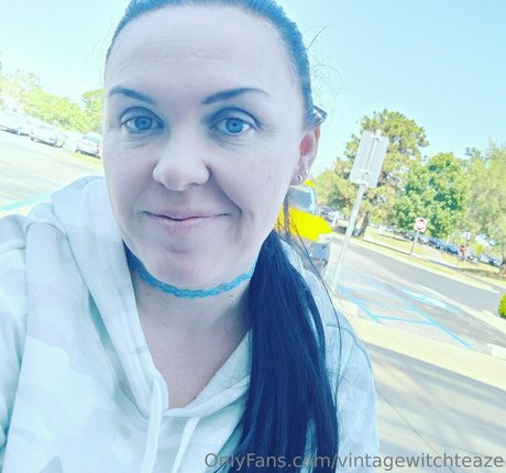 vintagewitchteaze nackt pornographische archiv