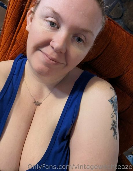 vintagewitchteaze hübsche nackt bild