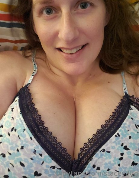 stacey38g nackt kunst bild