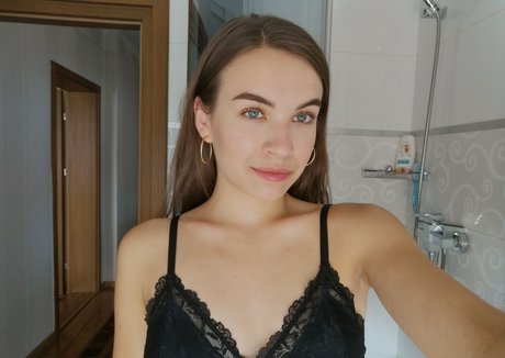 heychellyhey perfekte akt bild