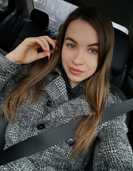 heychellyhey kunst nacktheit archiv