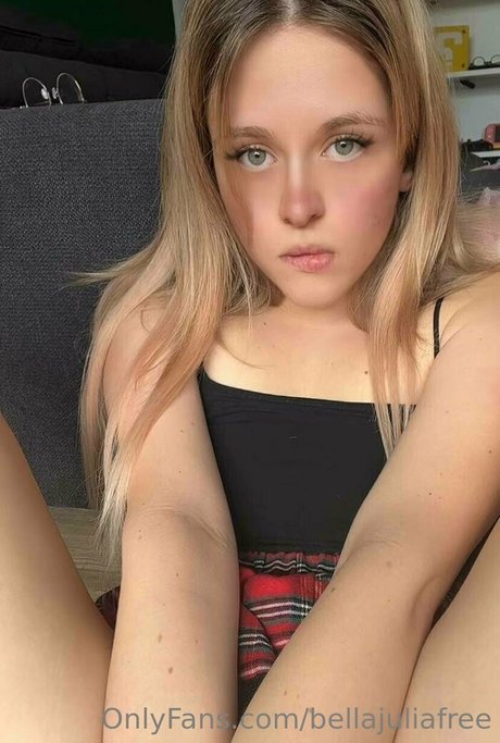 bellajuliafree Bilder