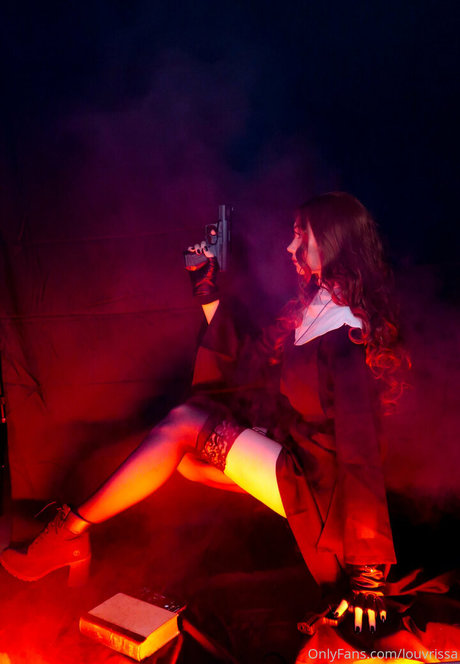 louvrissa pornostar nackten foto