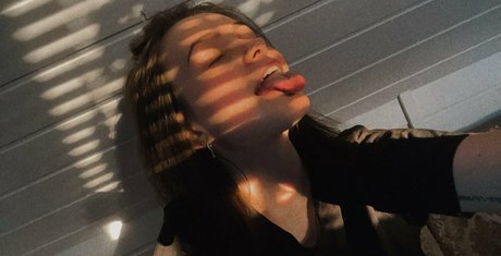 so lenaa porno kunst archiv