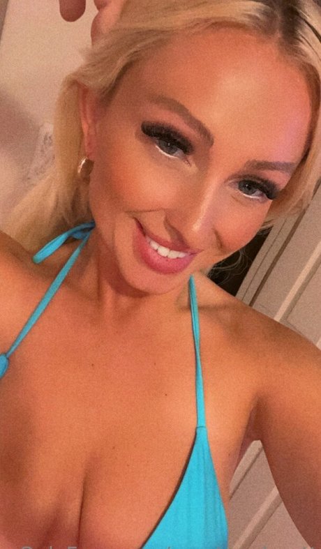 courtneyhuntt xxx pornographische archiv