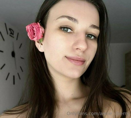 annie cherry schauspielerin beste bilder