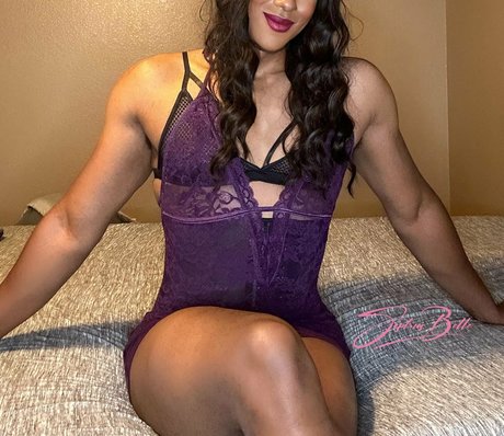 Sophia Belle Fit nackt erwachsene galerie