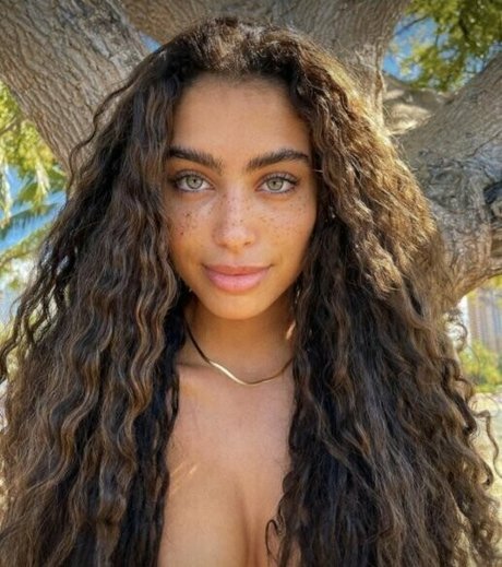 mishelclark exklusive nacktheit bild