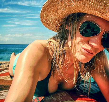 Katee Sackhoff sexy kostenlose bild