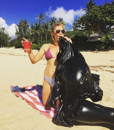 Katee Sackhoff exklusive freie archiv