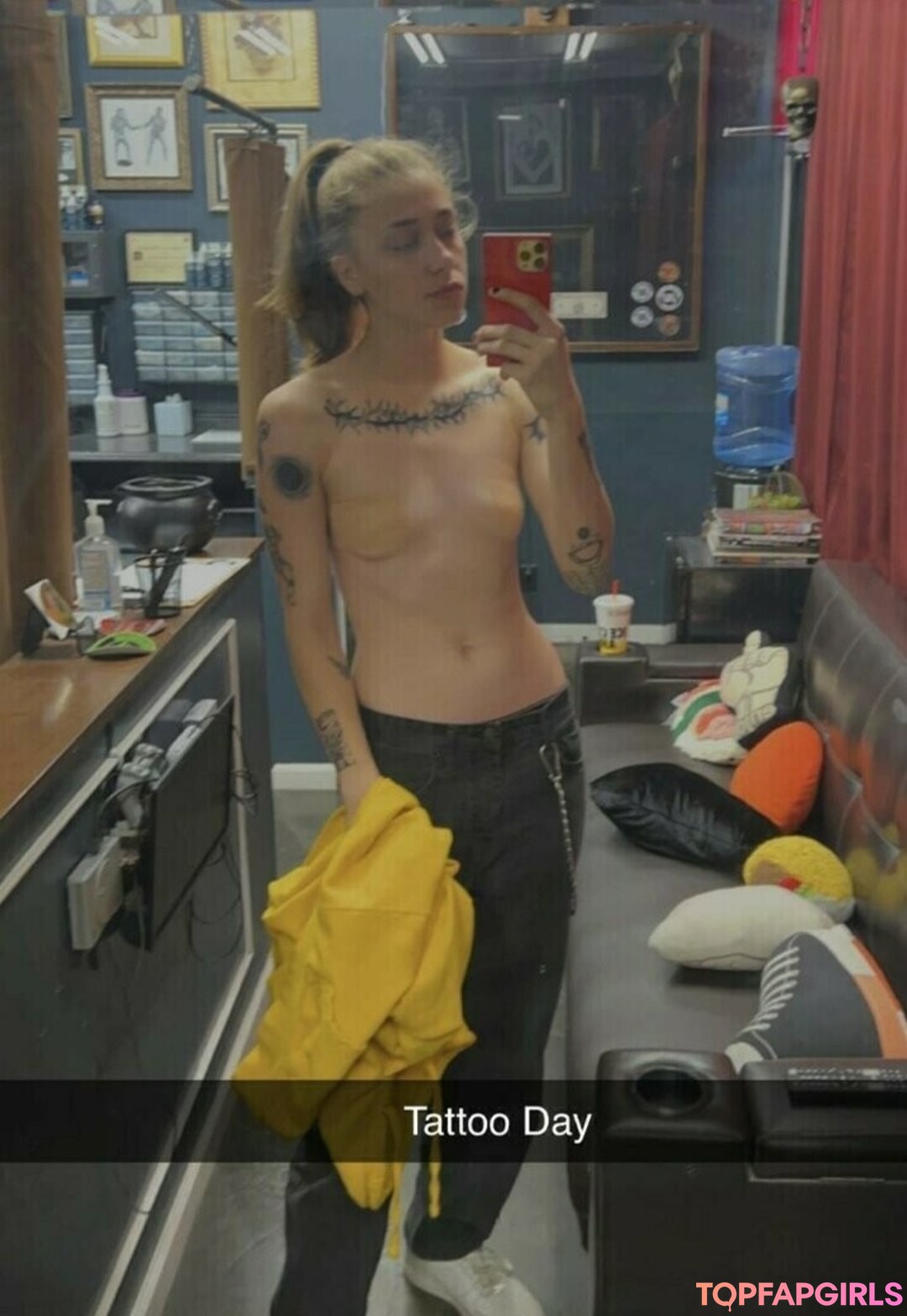 Onlyjayus freie nacktheit galerien