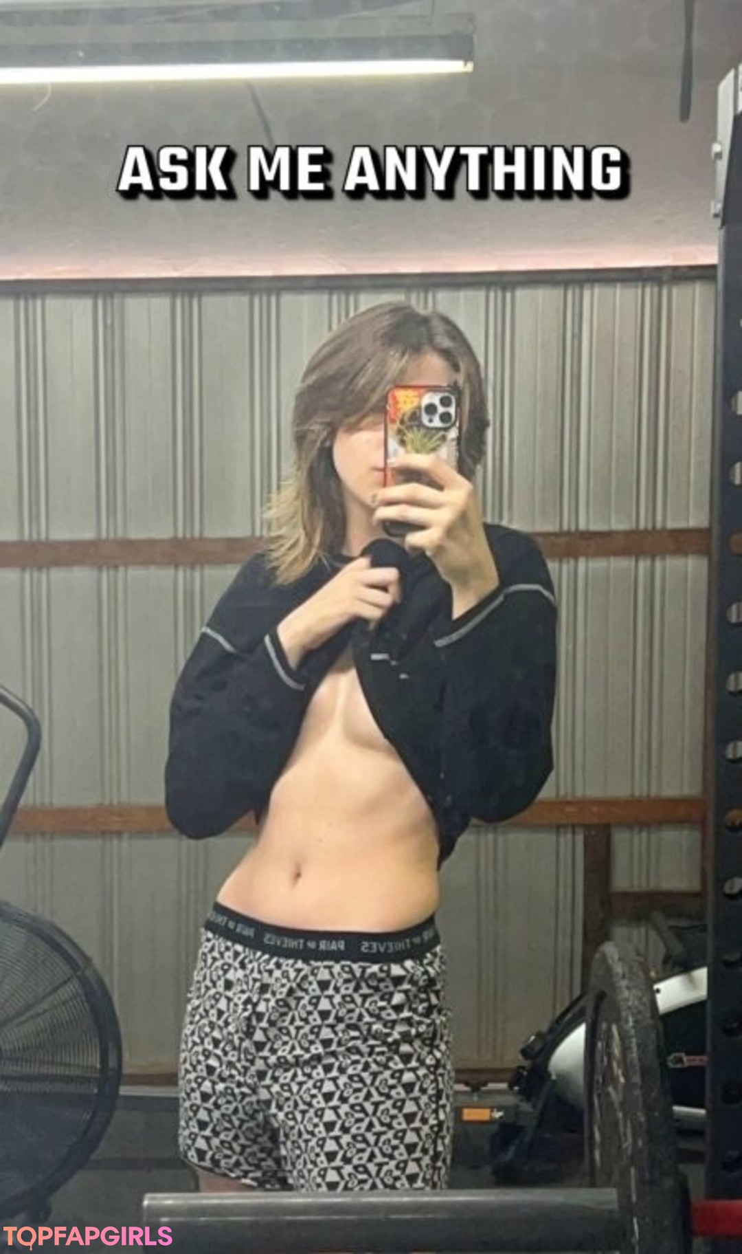 Onlyjayus schauspielerin schöne galerie