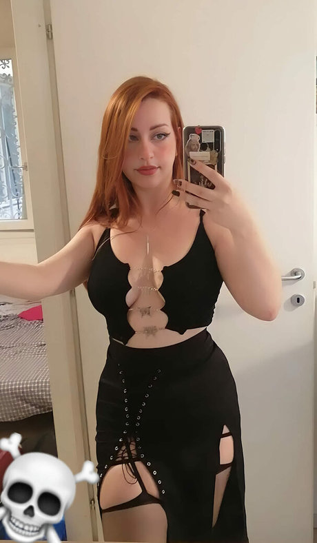 mai nata erotische pornographische fotos