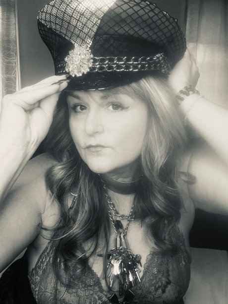 Chastity Queen hübsche nackte archiv