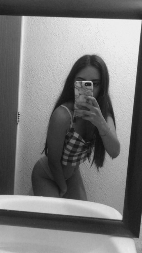 Chio JM kostenlose akt galerien