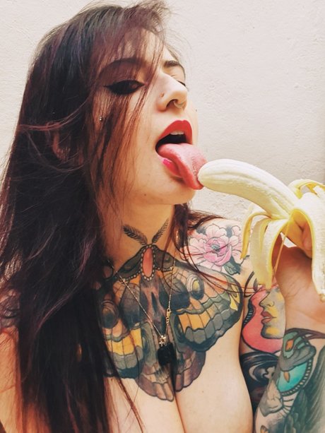 Aline Olavy kostenlose pornostar fotos