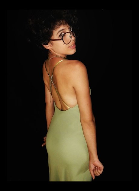 Milky_ top nackt bild