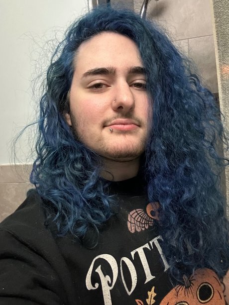 Ravan Aleister heiße xxx foto