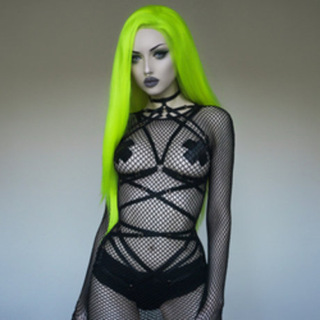 Obsidian Kerttu exklusive pornografische bilder