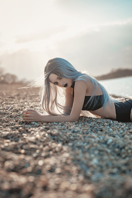 Obsidian Kerttu nackt exklusive bild