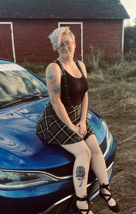 Oakley Rose schöne erwachsene archiv