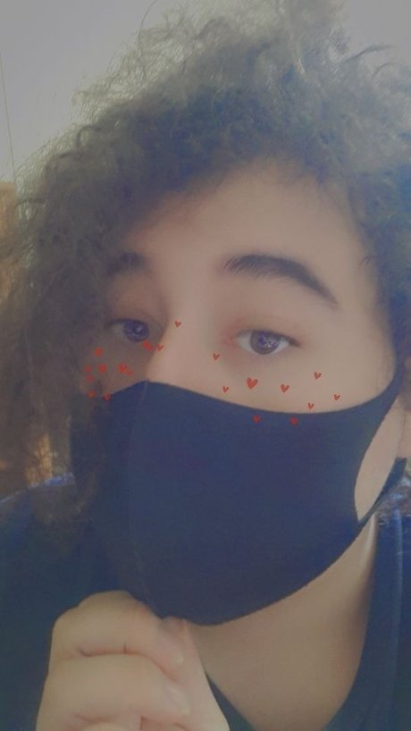 Nushy hd nackten galerien