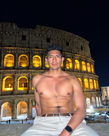 Alam Herrera hd porno fotos