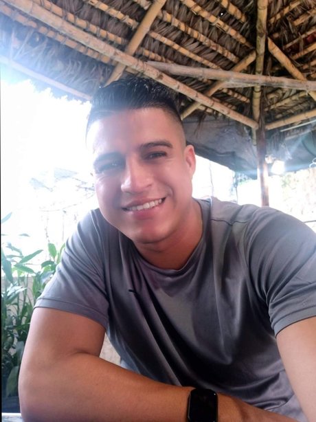 Alan Javier porno erwachsene bild