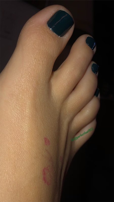 Perfect feet erwachsene xxx bild