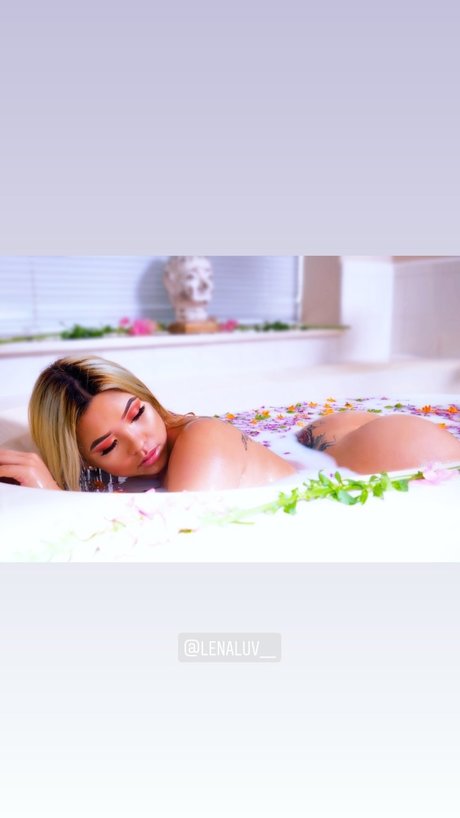 PeppaBoy Uncut hübsche nackt bild