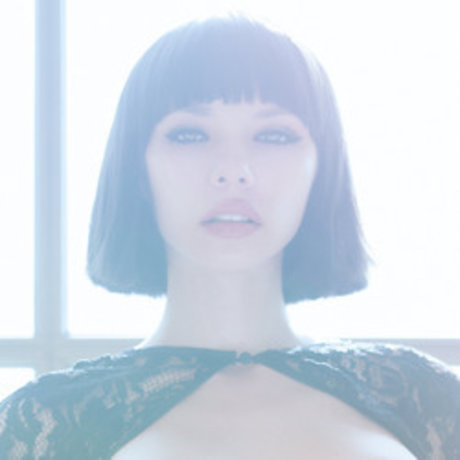 PAUL ARTEMIS London top hd foto