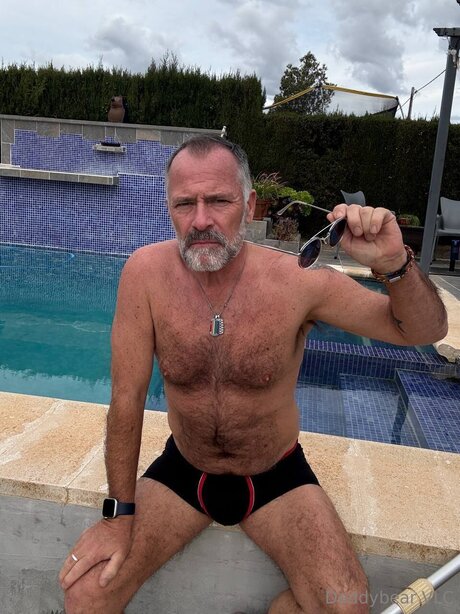 Daddy bear model nacktheit galerie