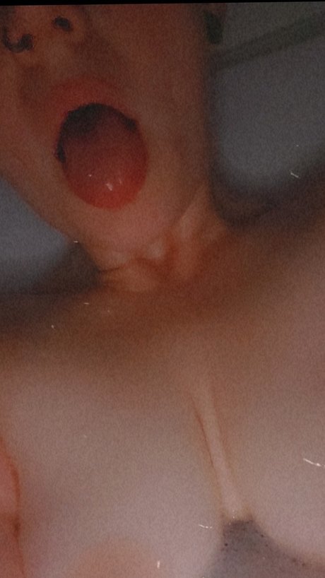 Pierced demon hd freie bilder