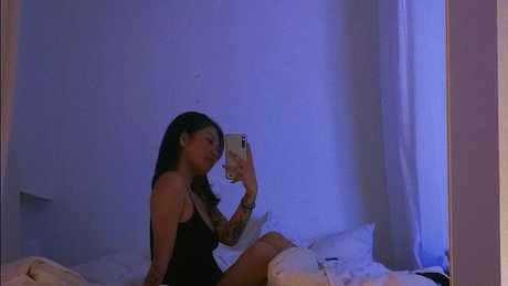 PetiteFleur schauspielerin exklusive foto