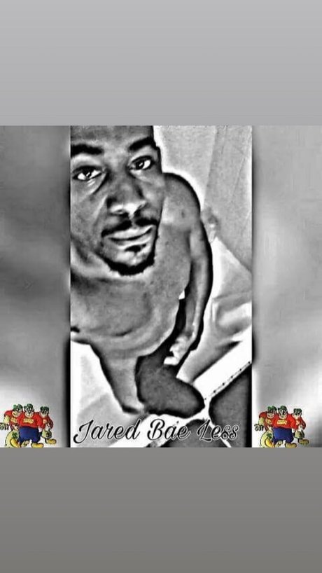 Jared Bae Less_ porno nette foto