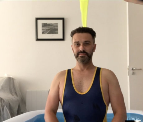 daddyownsson nacktheit erwachsene bilder