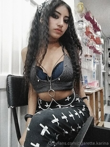 Karina Paola freie nackten bild