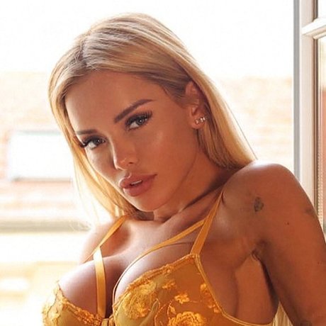 Aurelie Preston VIP_ hübsche akt foto