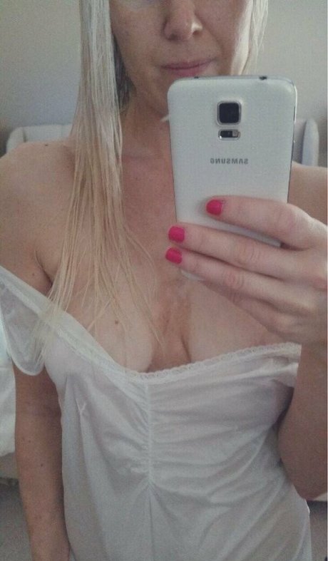 americanhousewife nackt schöne bild