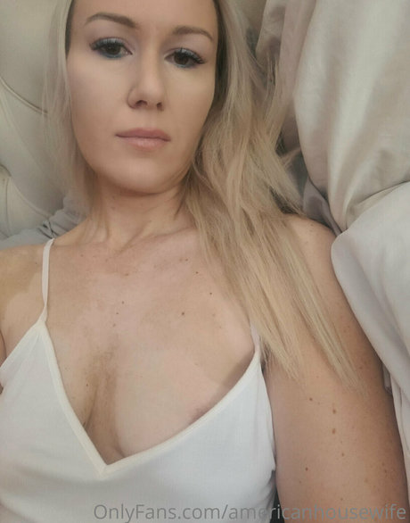 americanhousewife schauspielerin kunst bilder