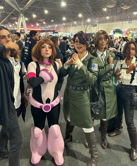 dejulhacosplay perfekte nacktheit archiv