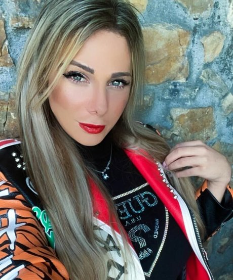 Gabriela Lori nackten galerien