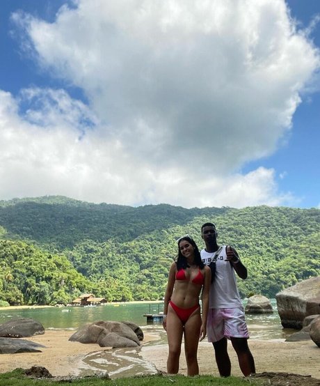 schwarze magie nur fans nackt akt bild