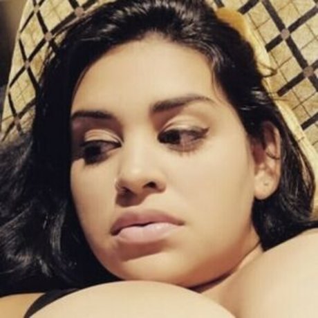 Jennifer Busty Latina exklusive hd archiv