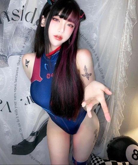 Naughty Rabbit schöne erwachsene galerien