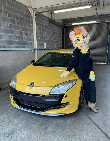 thatyellowkitty exklusive nette galerien