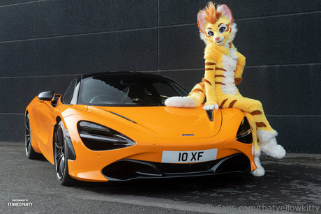 thatyellowkitty freie pornostar bilder