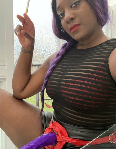 mslorraineldn nacktheit bilder