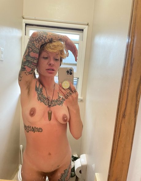 thedannygoldexperience schauspielerin nackte galerien