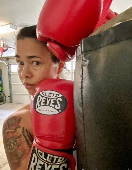 thedanavespoli schöne erwachsene foto